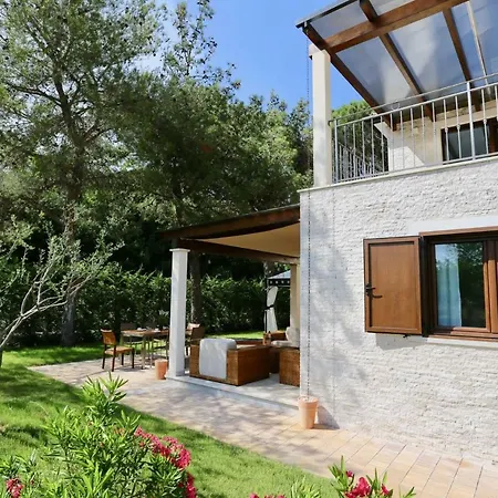 Holiday home Amir