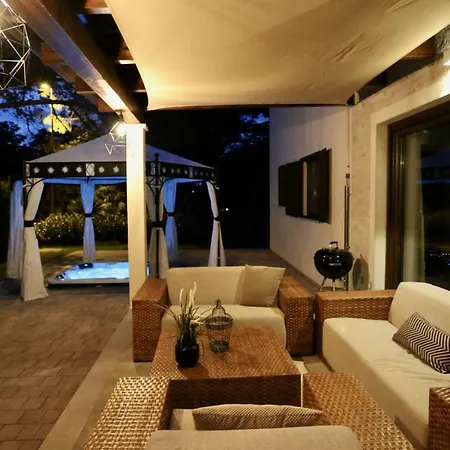 Holiday home Amir *